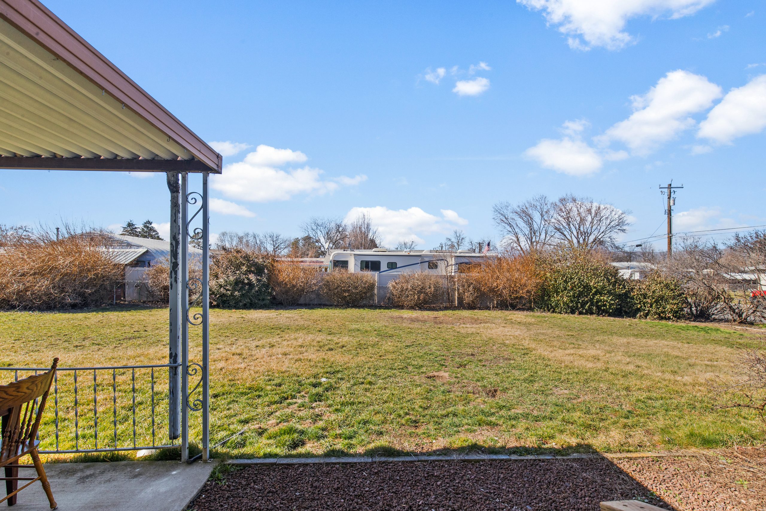 The garden and porch at Clarkston Care Home